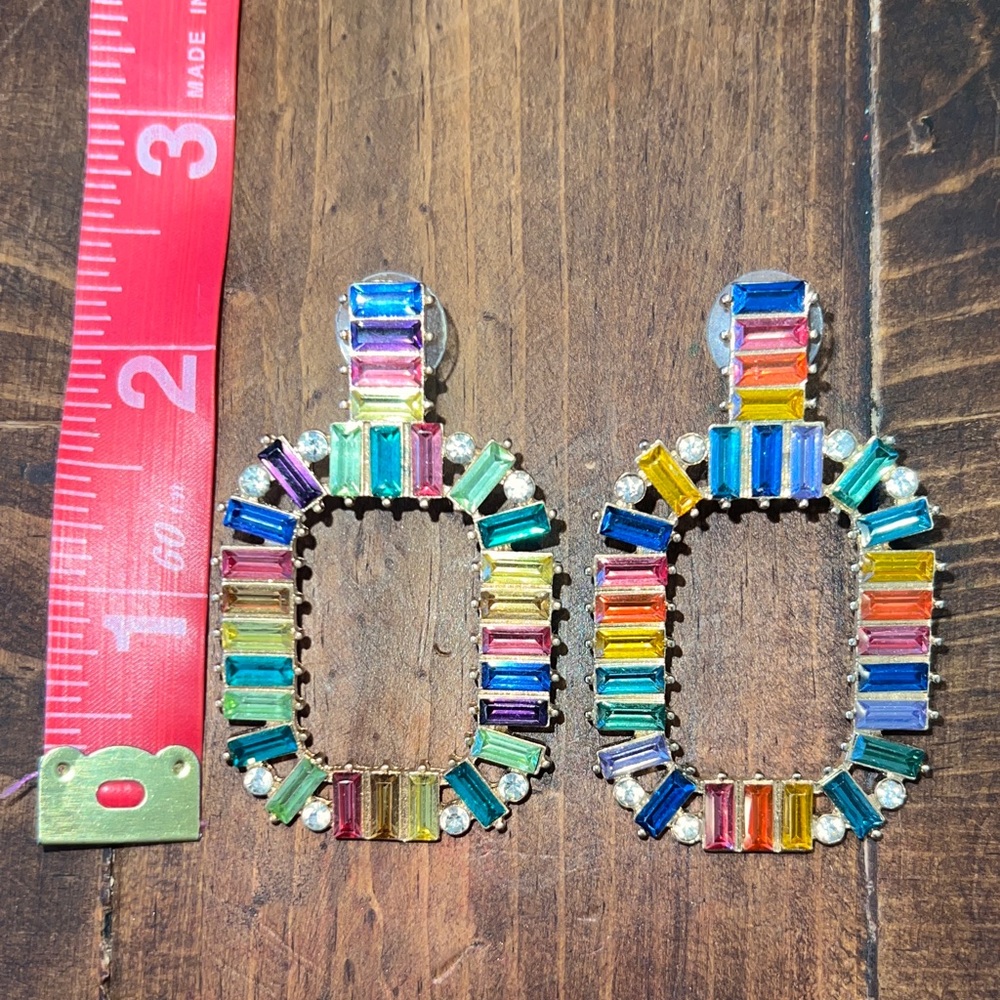 🩵 3/$15- Color Crush - Rainbow Baguette Geometric Earrings - Picture 4 of 5
